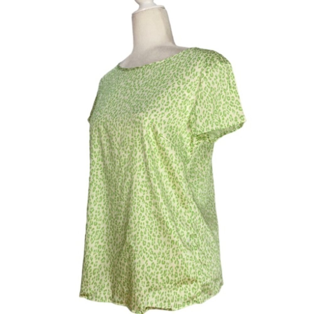 Rocco Ragni Animal Print Crew Neck Short Sleeve Silky Top Made in Italy in Lime - Picture 11 of 11